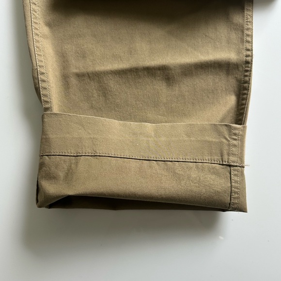 Buck Mason Khaki Carry-On Pant (36) - Picture 11 of 11